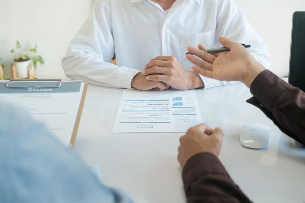 What are Recruiters Looking for in a Deloitte Consulting Resume?